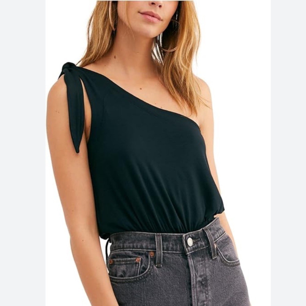 American Eagle One Shoulder Tank